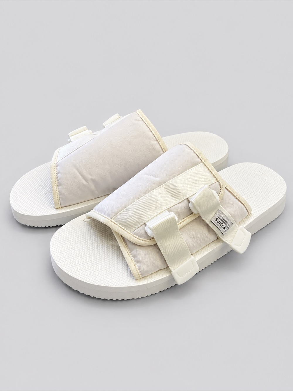 Suicoke Men’s Off White Adjustable Strap Slide Sandals. Size-12